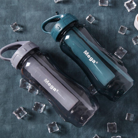 Bình nước Mega của Mỹ