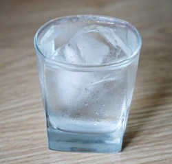 LY CAFE VUÔNG 305ml UG361 (CHUYÊN DÙNG CHO QUÁN CAFE)