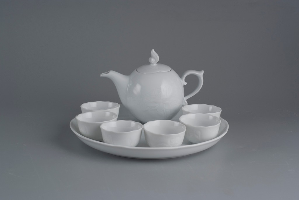 BỘ TRÀ 0.3L SEN TRẮNG MINH LONG