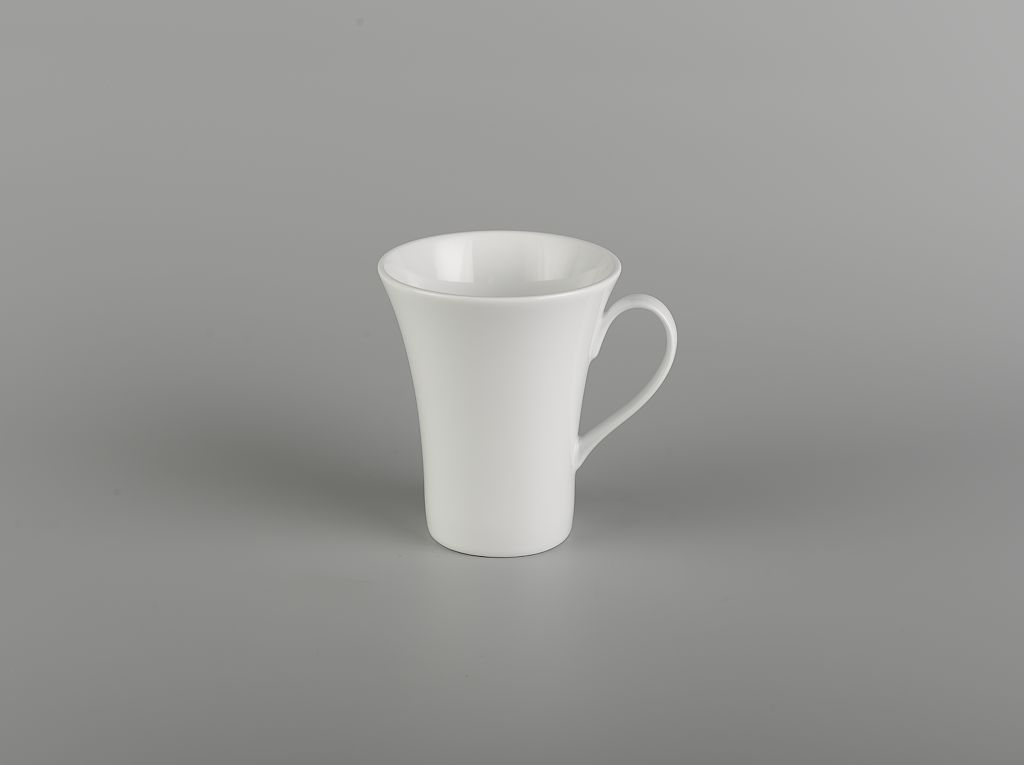 CA TRÀ 0.30L DAISY MINH LONG