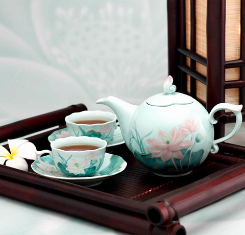 BỘ ẤM TRÀ SEN SIÊU ĐẸP LÀM QUÀ TẶNG NGƯỜI LỚN TUỔI