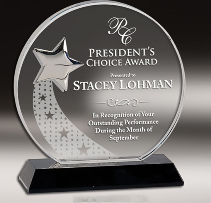 MẪU KỶ NIỆM CHƯƠNG THỦY TINH GIÁ RẺ IN STACEY LOHMAN