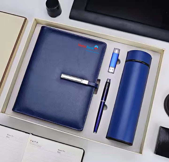 MẪU GIFTSET QUÀ TẶNG TIỆN ÍCH CHO NHÂN VIÊN IN LOGO VIETIN BANK