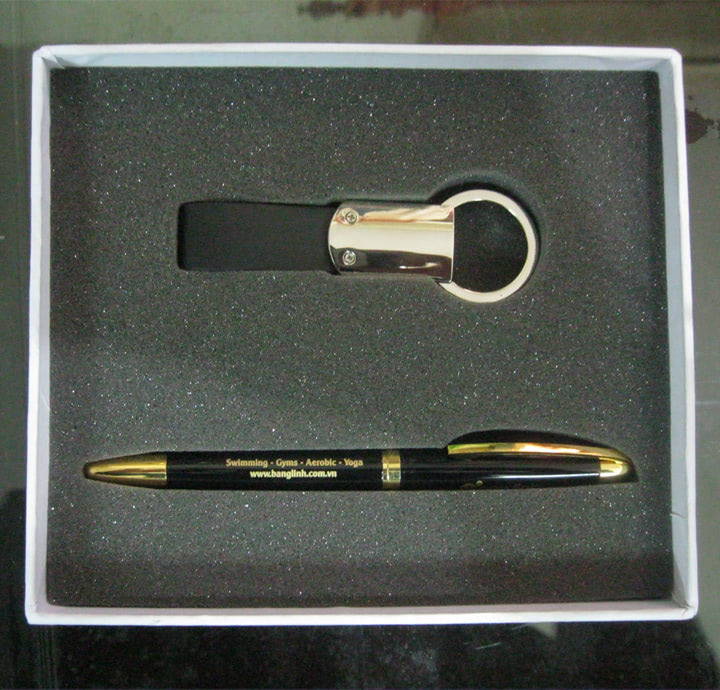 MẪU GIFTSET QUÀ TẶNG USB VÀ BÚT KIM LOẠI KHẮC LOGO