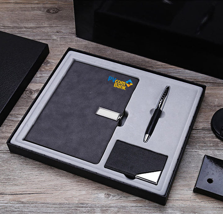 MẪU BỘ QUÀ TẶNG CAO CẤP IN LOGO PVCOM BANK