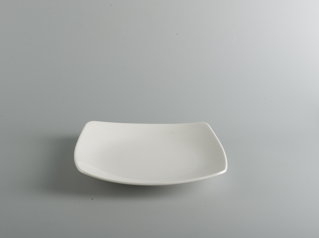 DĨA VUÔNG ẢO 21cm DAISY LYS LY'S HORECA