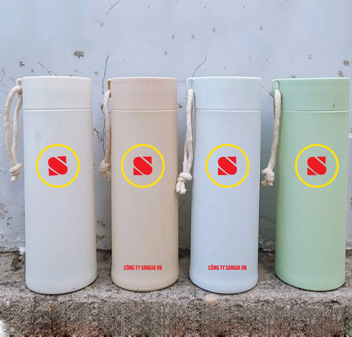 BÌNH ĐỰNG NƯỚC THỦY TINH SIÊU DỄ THƯƠNG LÀM QUÀ TẶNG