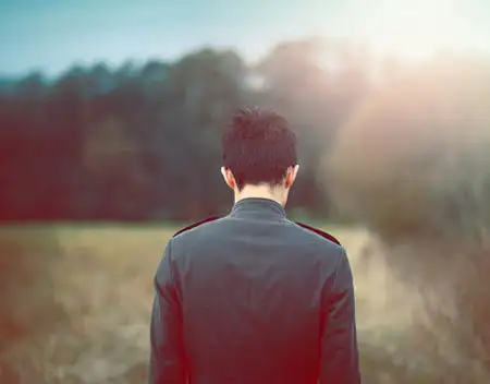 Anh bia nhung sai lam cua tuoi tre