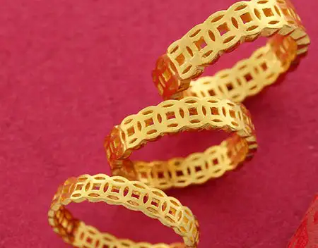 Deo nhan kim tien ngon nao giu tien