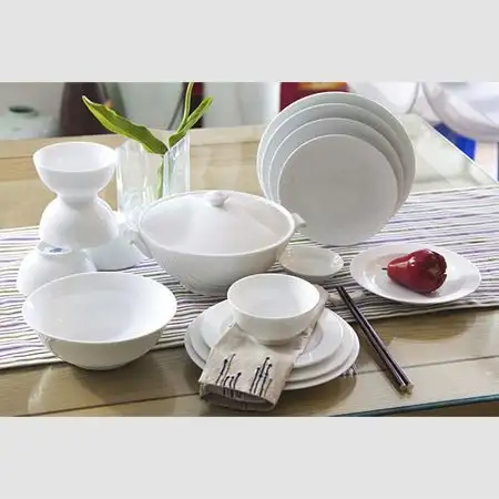 O dau ban chen bat Minh Long