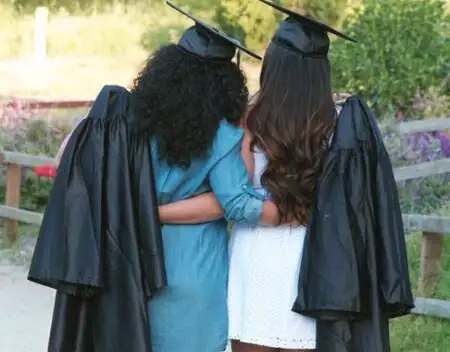 Qua tang ban than tot nghiep y nghia