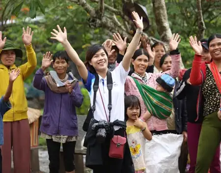 Vi sao nen tu tang qua cho ban than