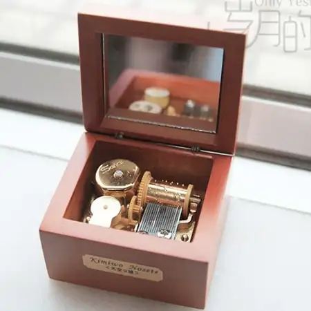 hop nhac go day cot450 min